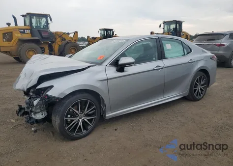 2024 Toyota Camry Se Night Shade z USA, uszkodzony, nr VIN 4T1G11AKXRU198198